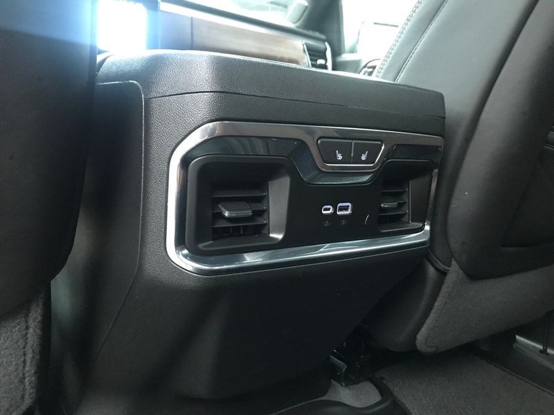 2023 GMC Sierra 1500 Denali UltimateImage 18