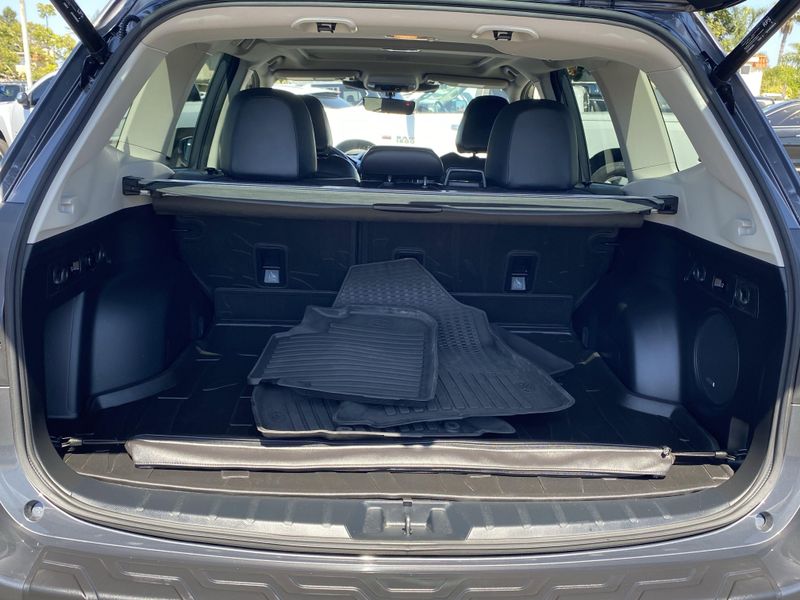 2023 Subaru Forester LimitedImage 15
