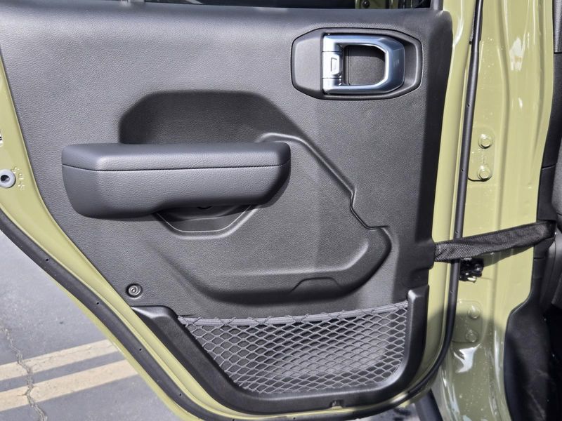 New 2026 Jeep Wrangler 4-door Rubicon