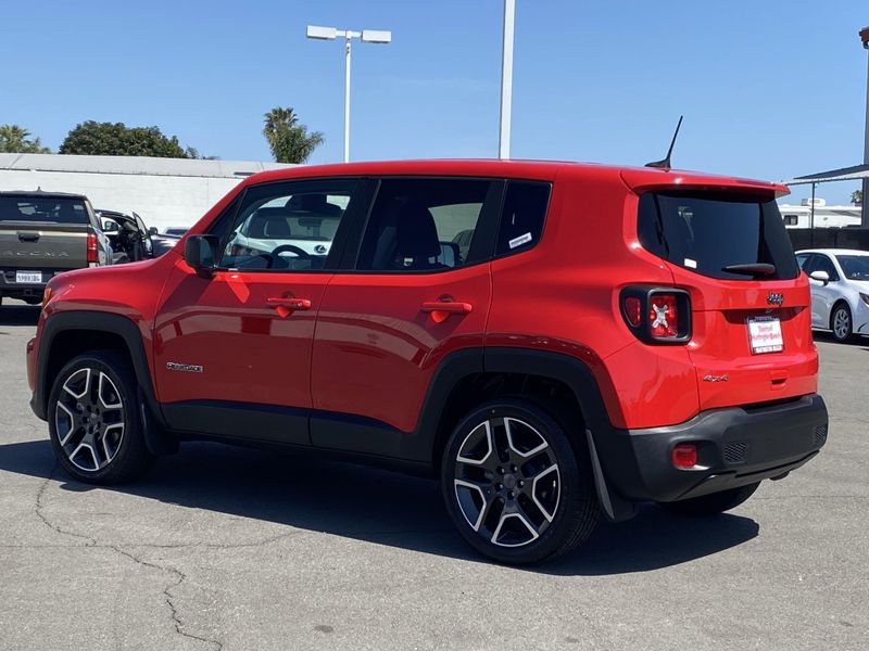 2021 Jeep Renegade SportImage 6