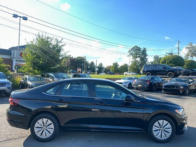 2019 Volkswagen Jetta 1.4T S photo 10