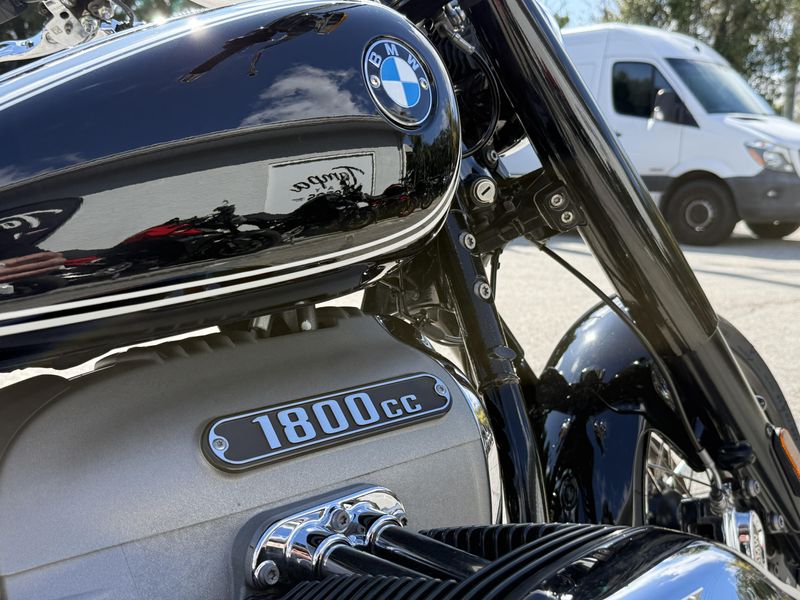 2021 BMW R 18 First Edition