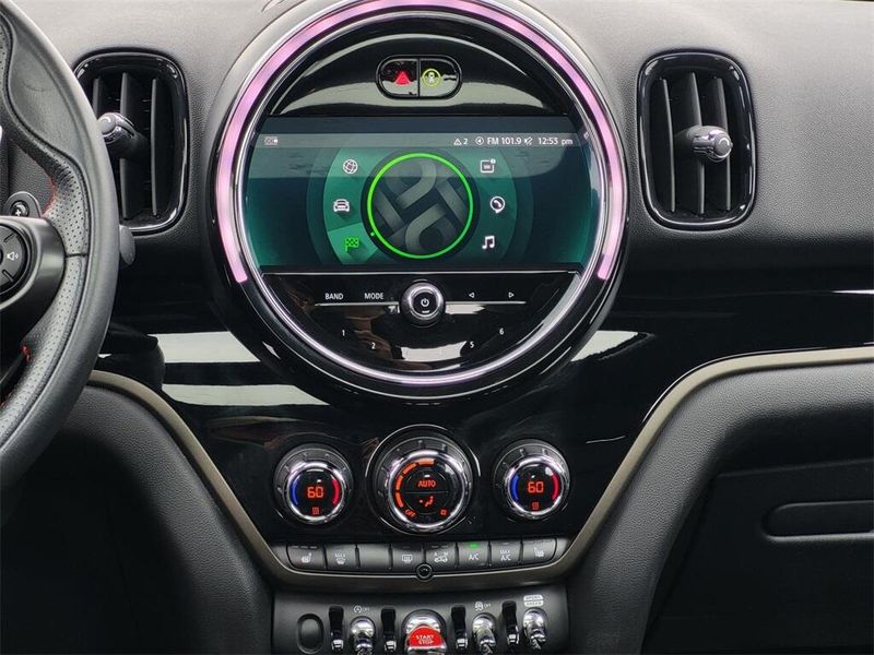 2021 MINI Countryman ClassicImage 31