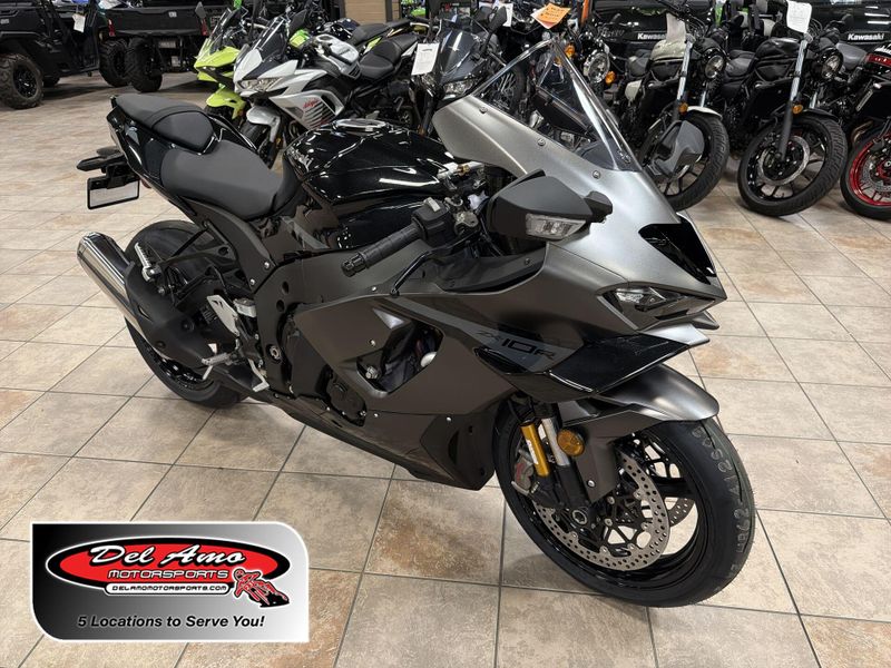 New 2026 Kawasaki NINJA ZX-10R ABS Image 1