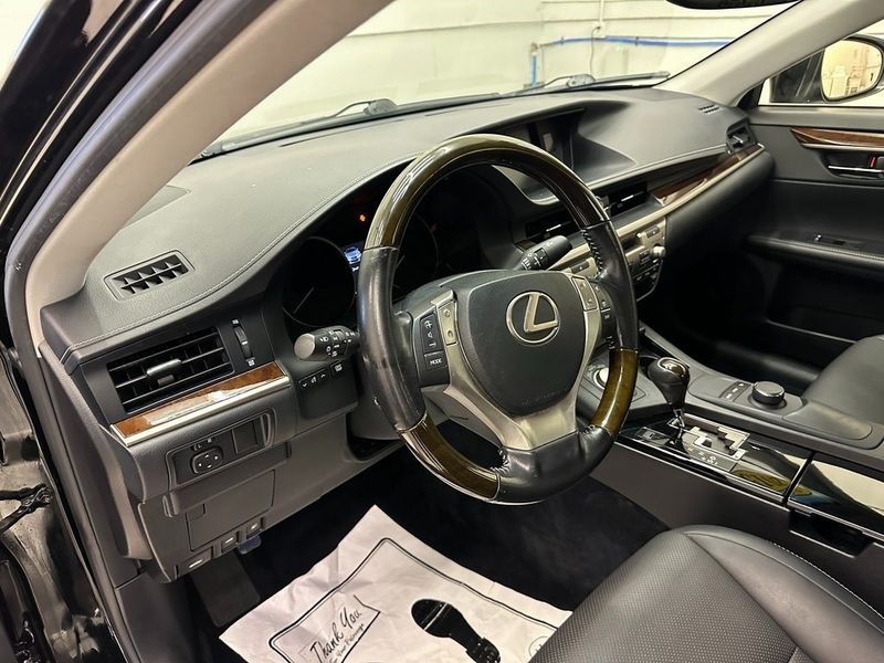 2015 Lexus ES 350 350Image 20