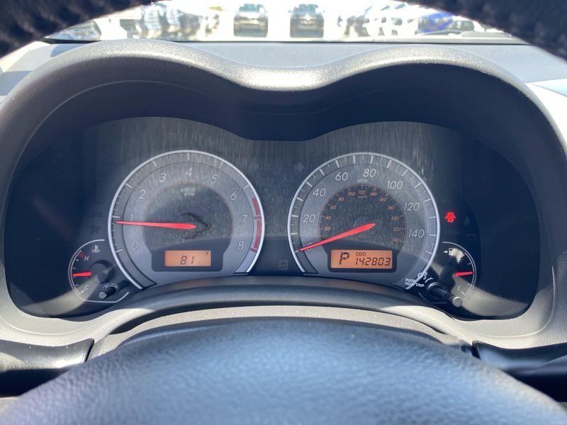 2010 Toyota Corolla SImage 29