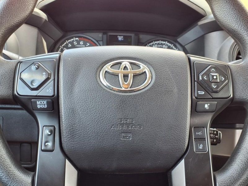 2022 Toyota Tacoma SR photo 25