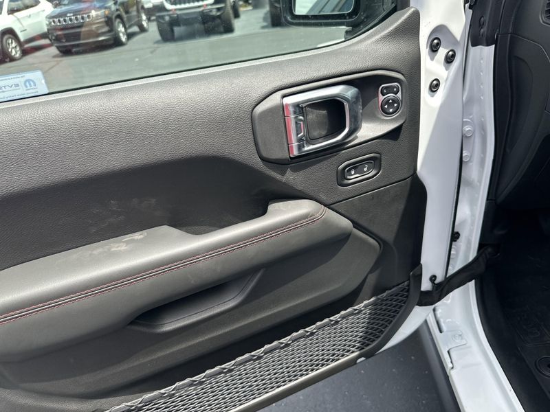 New 2025 Jeep Gladiator Rubicon X 4x4Image 19
