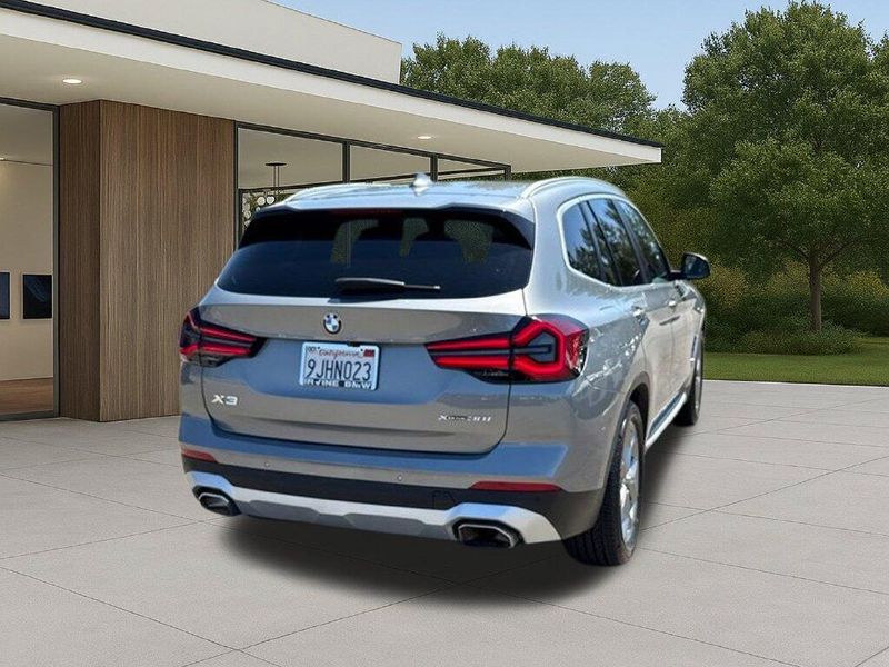Used 2024 BMW X3 xDrive30iImage 9