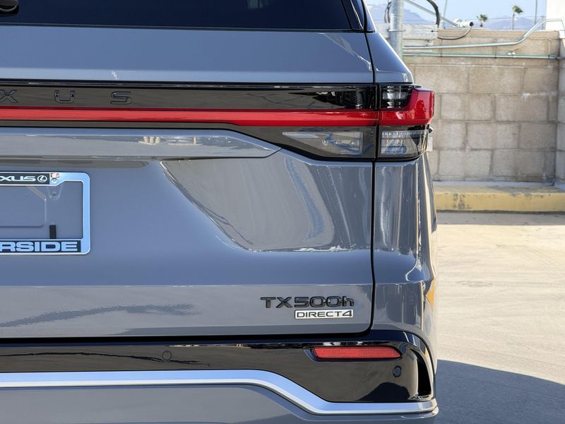 New 2026 Lexus TX 500h F SPORT Performance PremiumImage 13