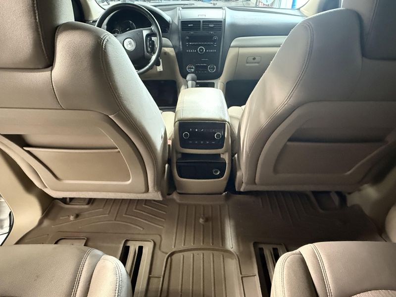 Used 2010 Saturn Outlook XE PremiumImage 21