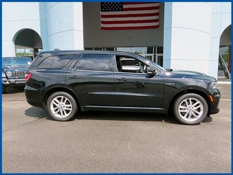2022 Dodge Durango R/TImage 2
