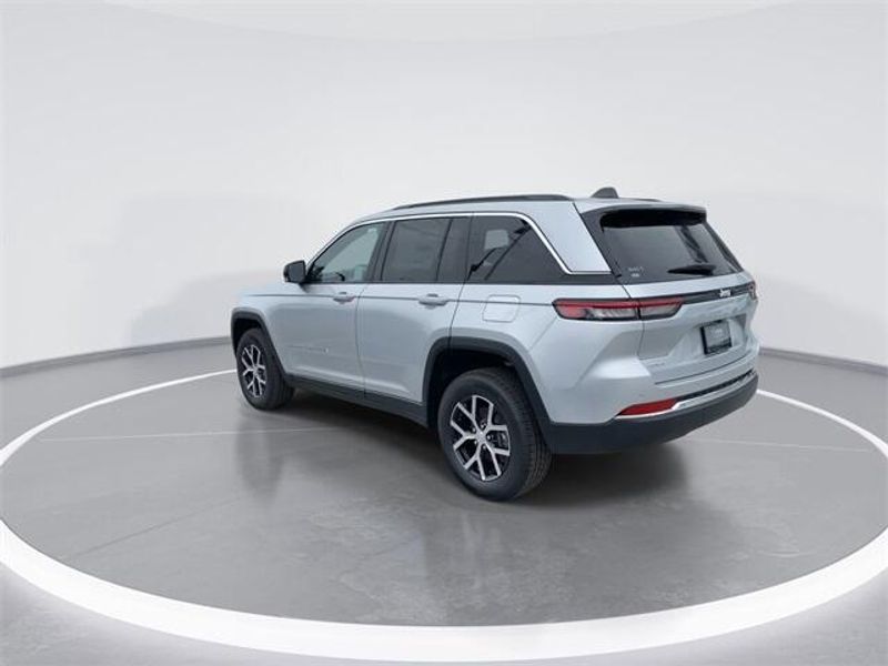 2024 Jeep Grand Cherokee Limited 4x4Image 6