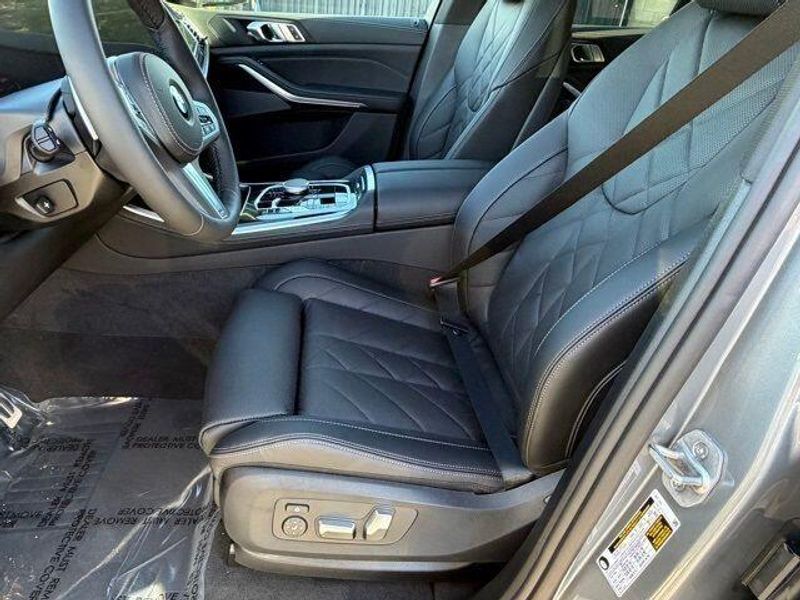 New 2026 BMW X5 sDrive40iImage 15