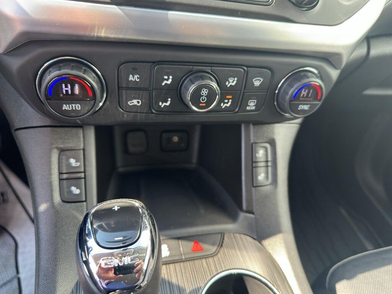 2018 Gmc Acadia SLT photo 7