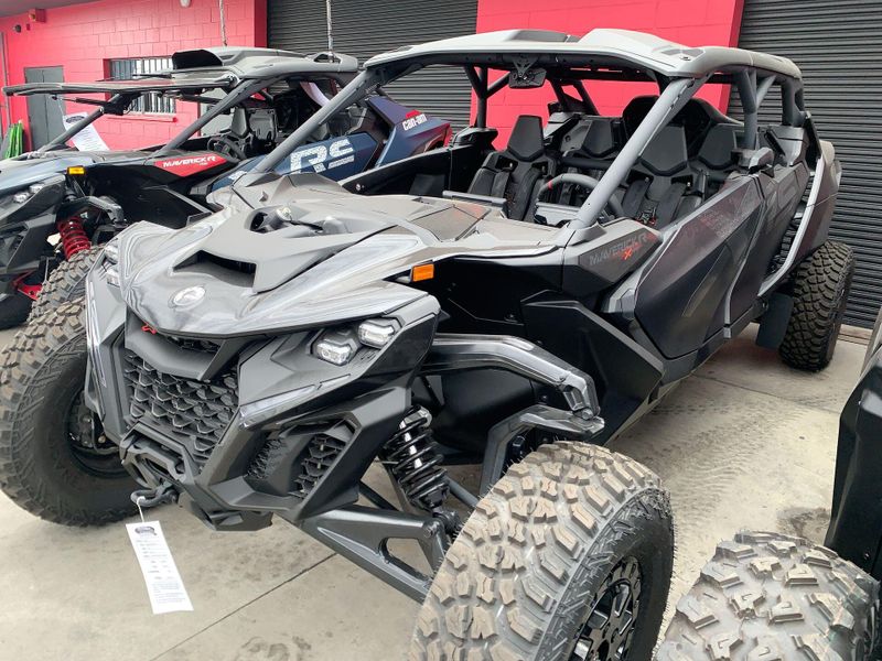 New 2025 Can-Am MAVERICK R MAX X RS 999T DCT Image 14