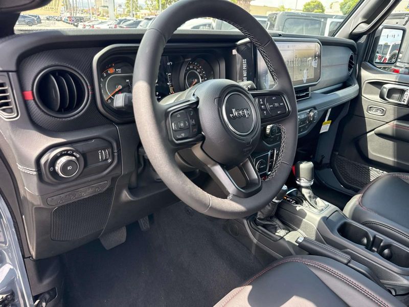 New 2026 Jeep Wrangler 4-door Rubicon X