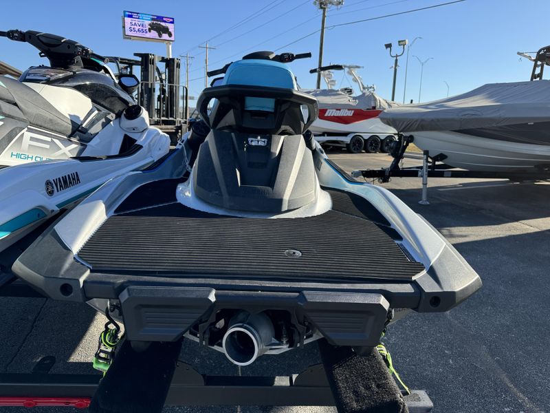 2024 YAMAHA PWC WAVERUNNER VX CRUISER WITH AUDIO SILVER Image 7