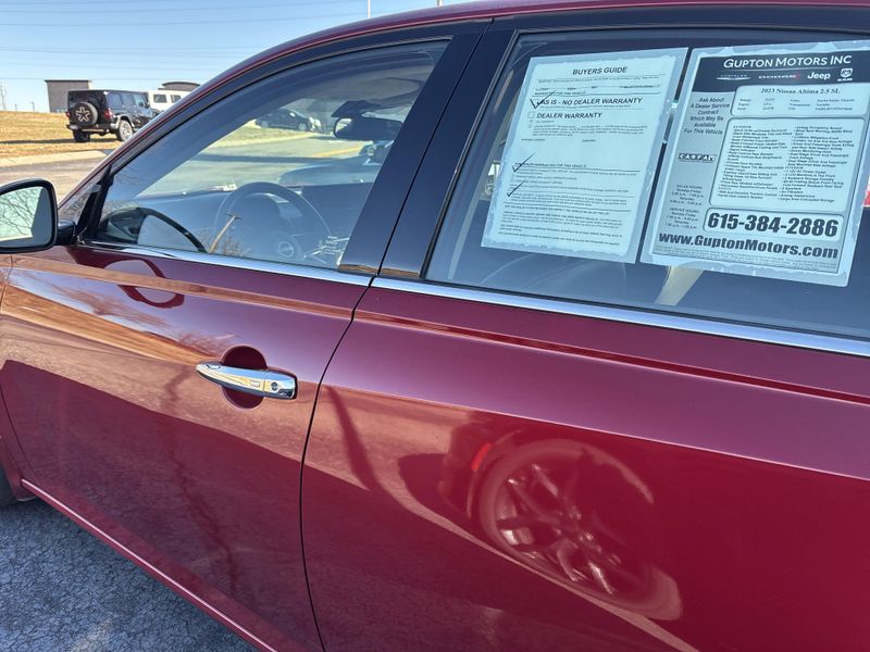 Used 2023 Nissan Altima 2.5 SLImage 12