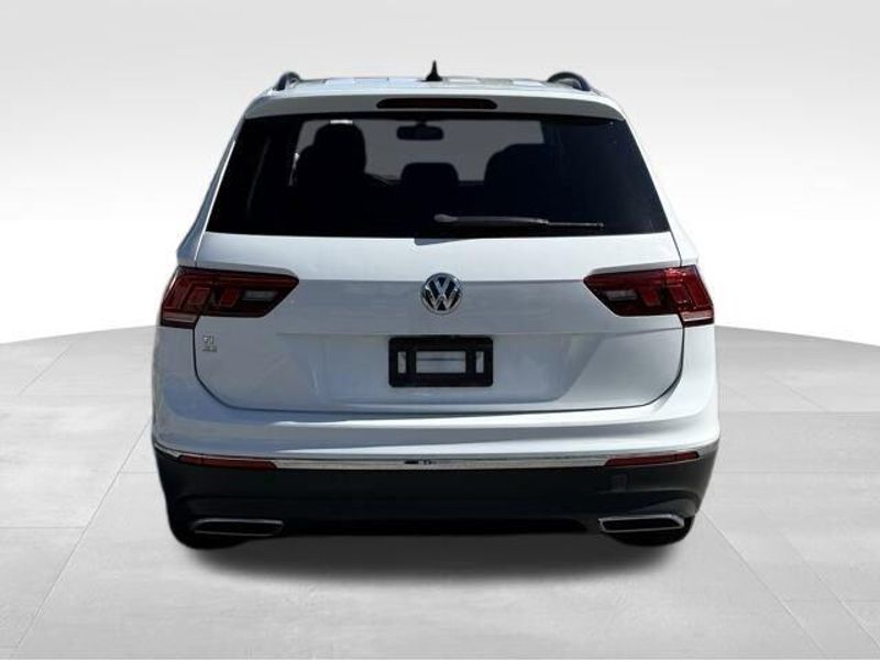 Used 2021 Volkswagen Tiguan SE