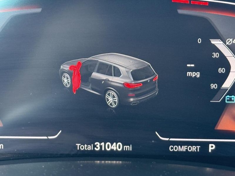 2022 BMW X5 xDrive40iImage 22