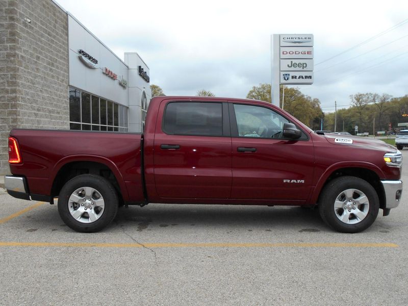 2025 RAM 1500 Big Horn Crew Cab 4x4 5