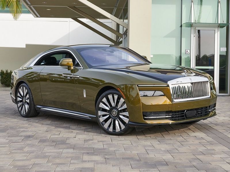 2024 Rolls-Royce   in a Chartreuse exterior color and Blackinterior. SHELLY AUTOMOTIVE shellyautomotive.com 