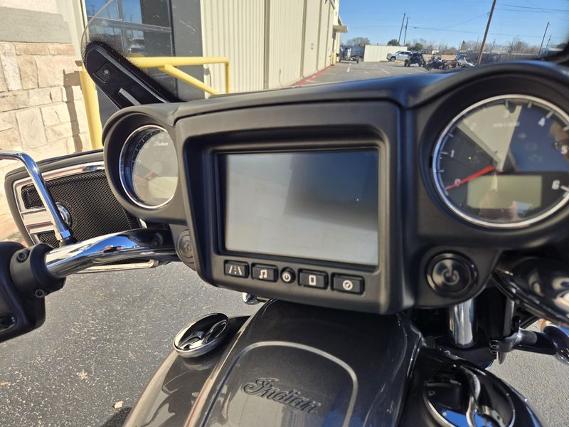 2019 Indian ChieftainImage 9