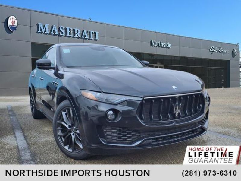 2024 Maserati Levante GTImage 1