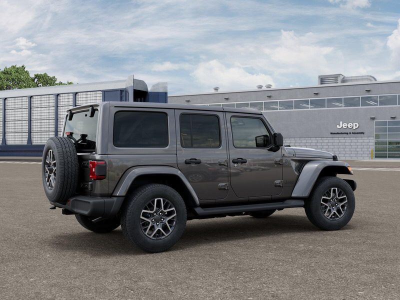 New 2026 Jeep Wrangler 4-door SaharaImage 2