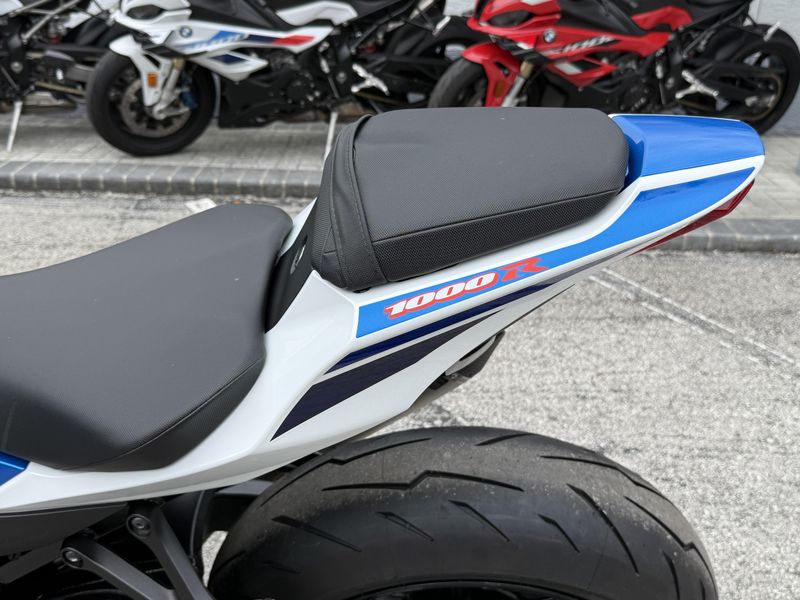2025 Suzuki GSX-R1000RZ
