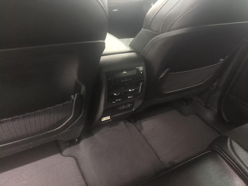 2024 Jeep Grand Cherokee L photo 8