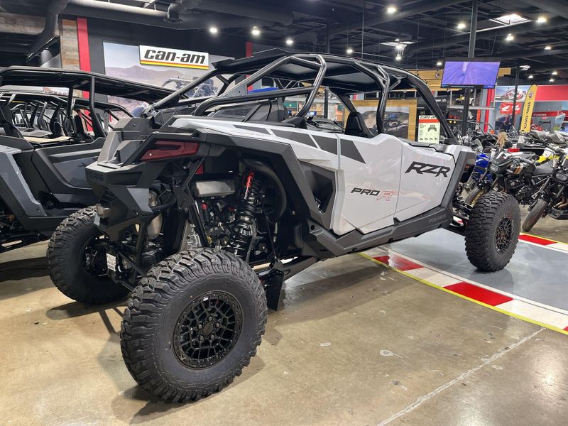 New 2026 Polaris RZR PRO R 4 ULTIMATE Image 28