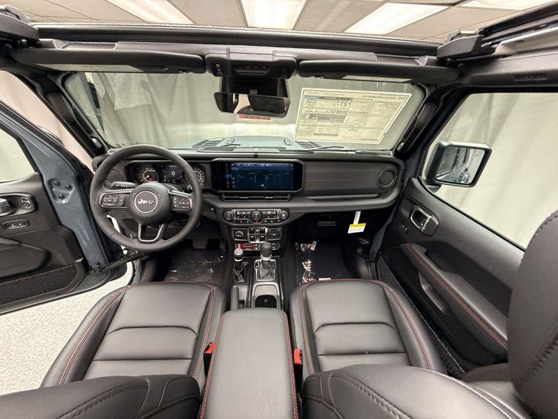 New 2026 Jeep Wrangler 4-door Rubicon XImage 8