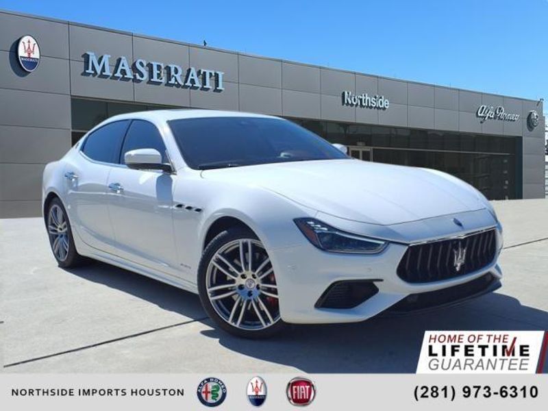 2021 Maserati Ghibli S GranSportImage 1