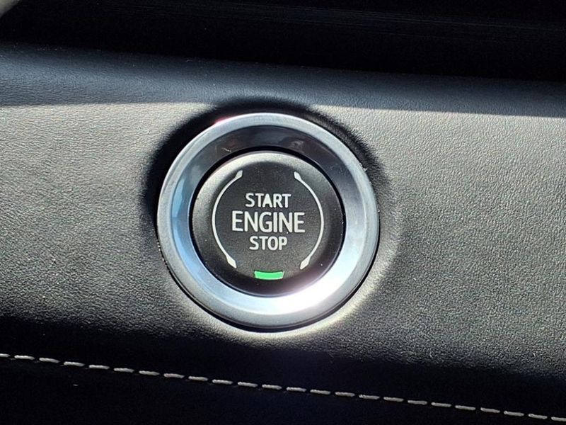 Used 2021 Cadillac Escalade ESV Sport PlatinumImage 6