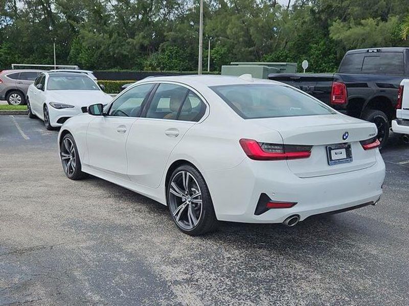 2022 Bmw 330i photo 7