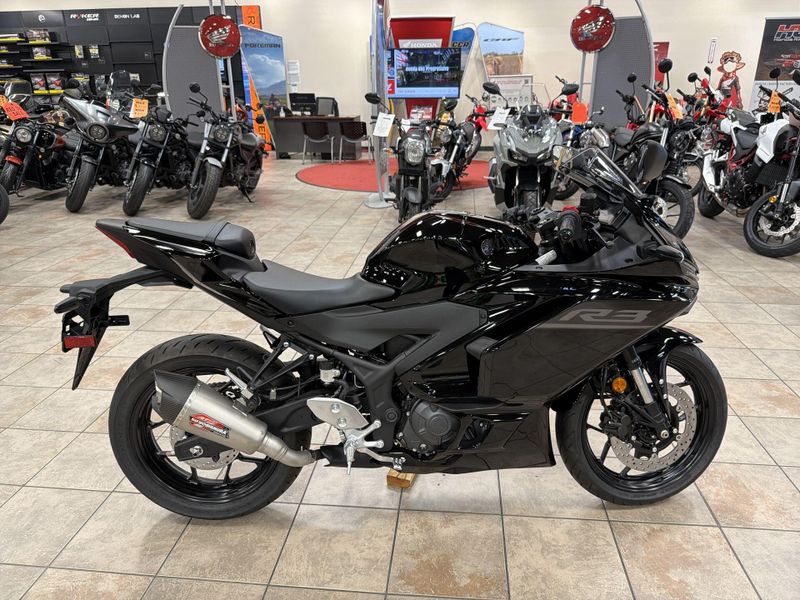 New 2026 Yamaha YZF-R3 ABS Image 14
