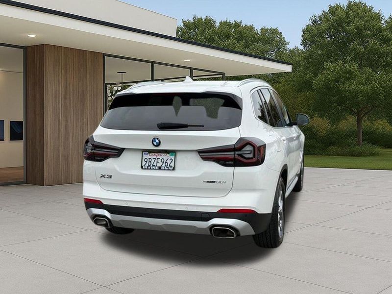 Used 2023 BMW X3 sDrive30iImage 9