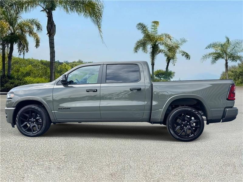 New 2026 RAM 1500 Laramie Crew Cab 4x2 5'7' Box