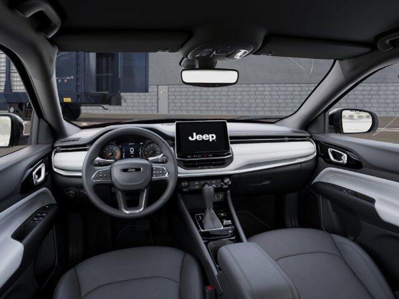 New 2026 Jeep Compass Limited 4x4Image 14