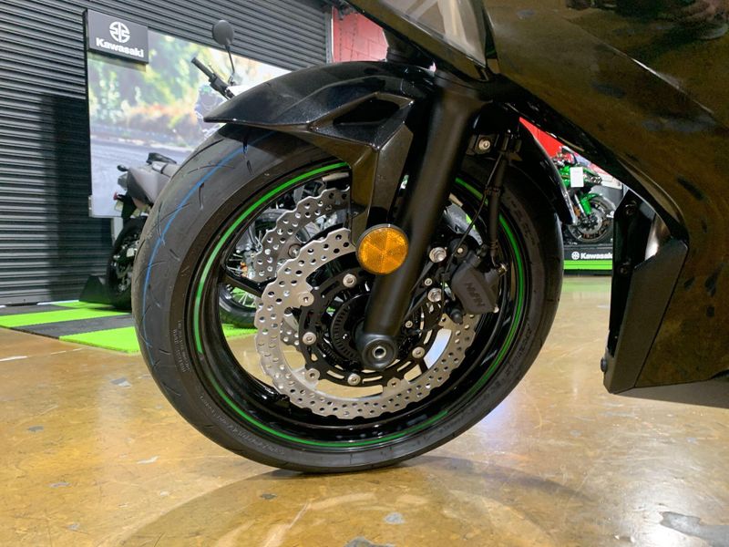 2025 Kawasaki NINJA 650 Image 10