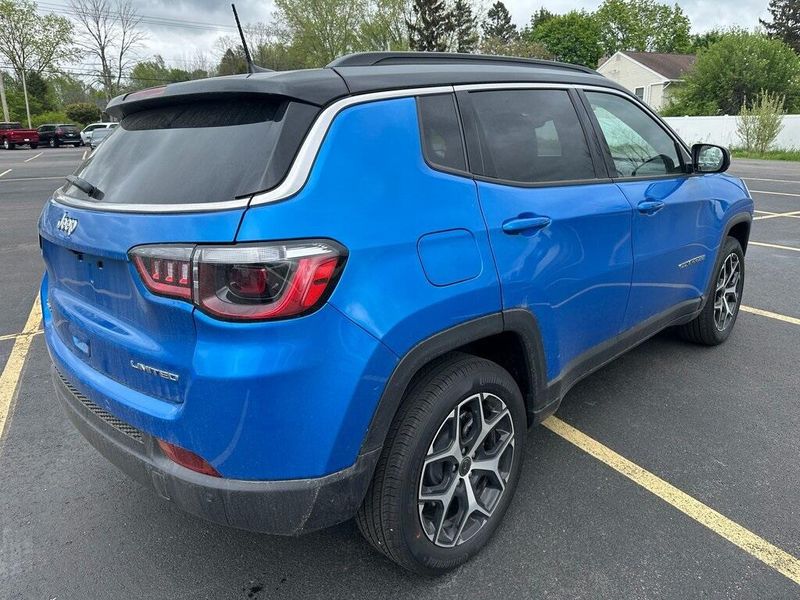 2025 Jeep Compass Limited 4x4Image 8