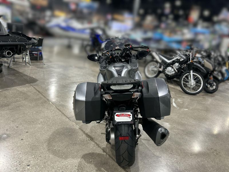 2016 Kawasaki CONCOURS 14 ABS Image 12