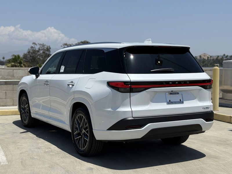 2025 LEXUS TX 350 PremiumImage 10