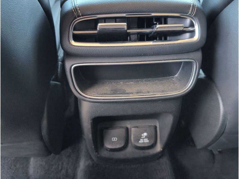 Used 2024 Genesis GV80 2.5T (A8)Image 33
