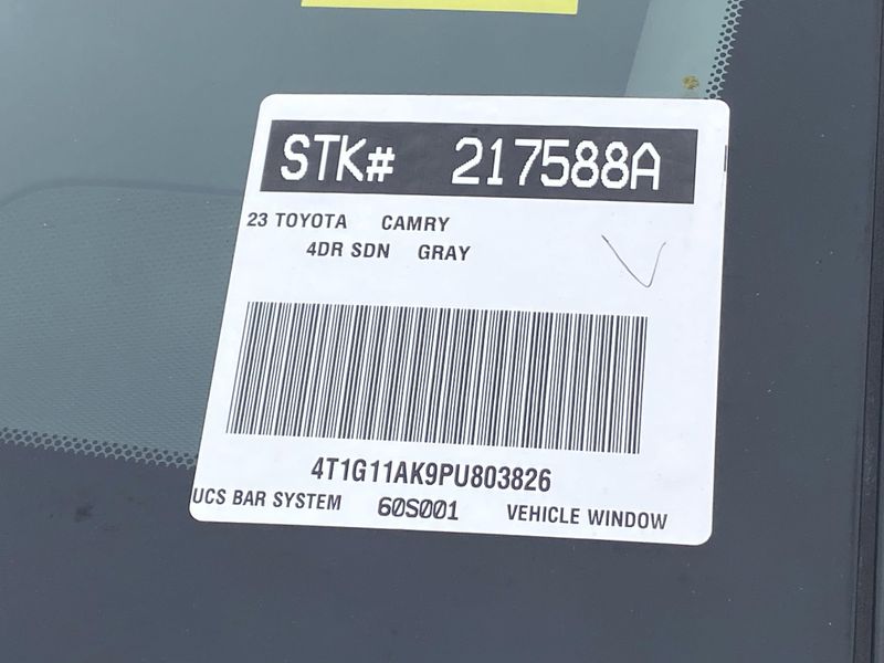 Used 2023 Toyota Camry SEImage 31