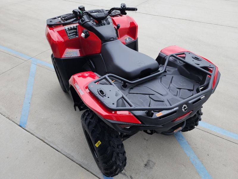 New 2026 Can-Am OUTLANDER 500 Image 13