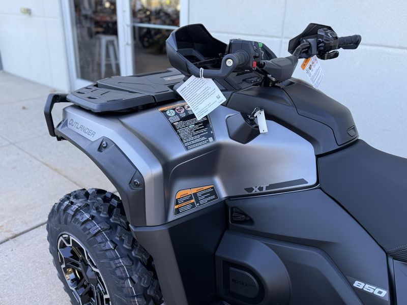 2026 Can-Am Outlander MAX XT 850Image 6