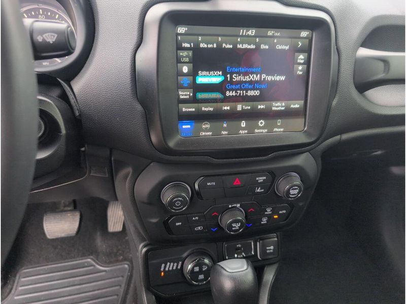 Used 2023 Jeep Renegade TrailhawkImage 13